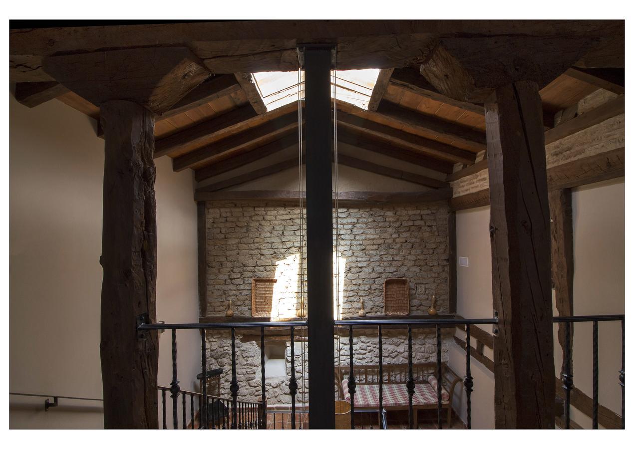 Posada La Casona De Valbuena Valbuena De Duero Exteriér fotografie
