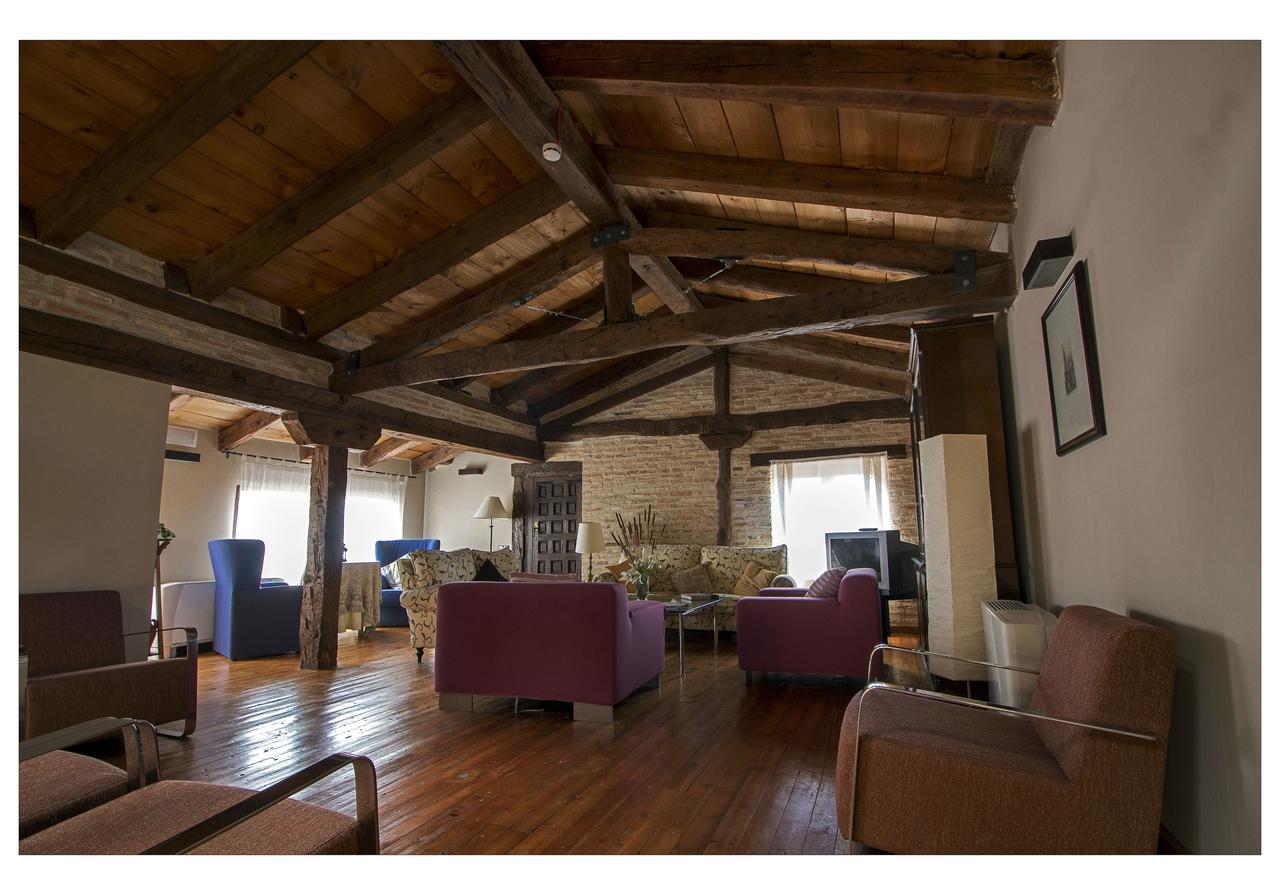 Posada La Casona De Valbuena Valbuena De Duero Exteriér fotografie