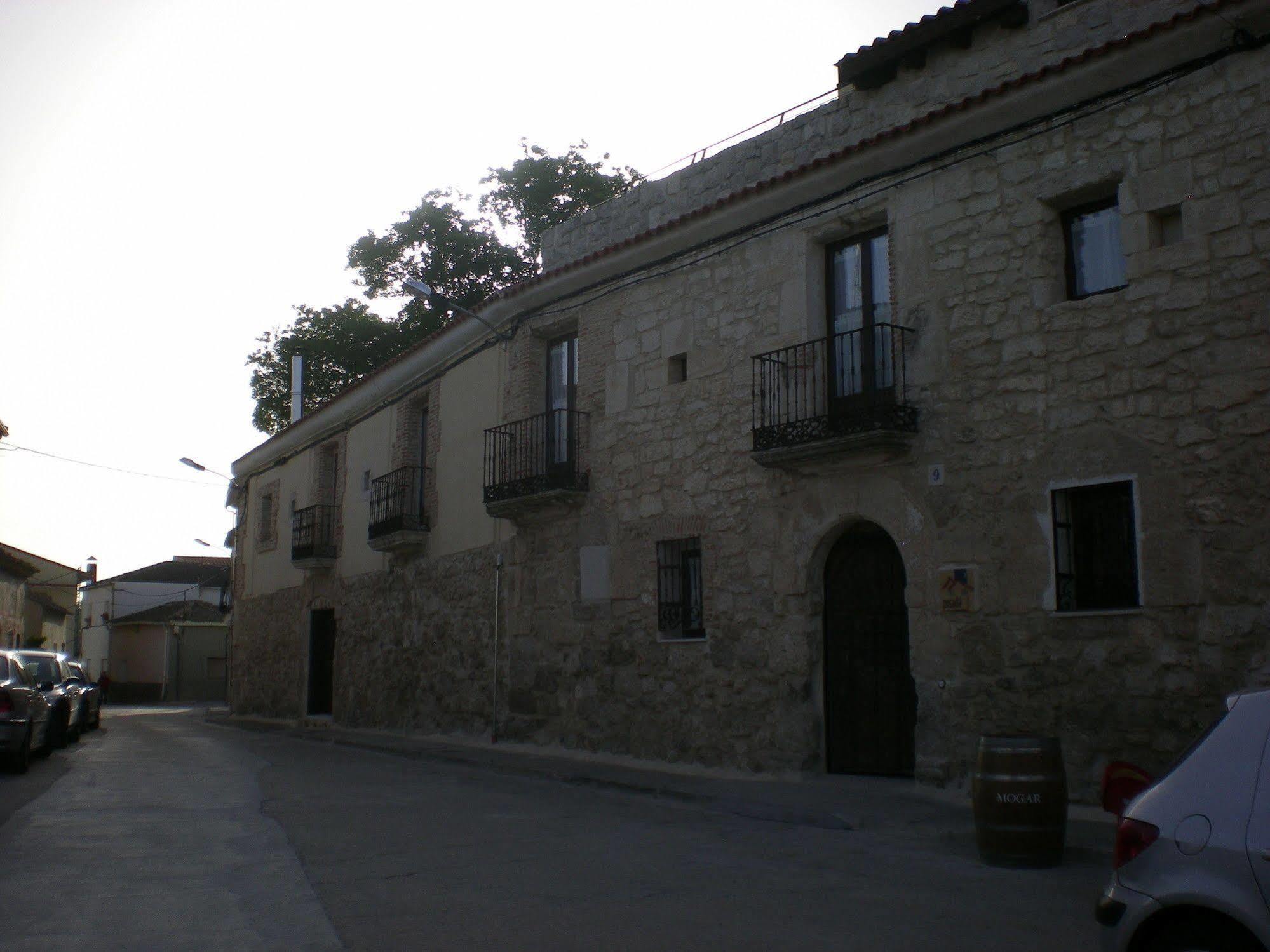 Posada La Casona De Valbuena Valbuena De Duero Exteriér fotografie